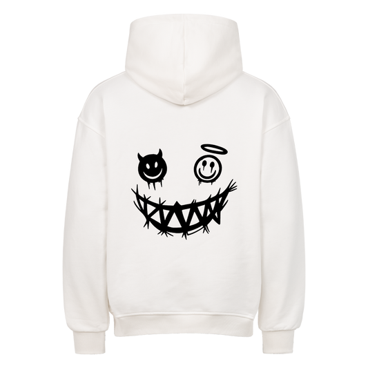 Rückansicht des weißenOversized-Hoodies mit schwarzen Engel-und-Teufel-Motiv
