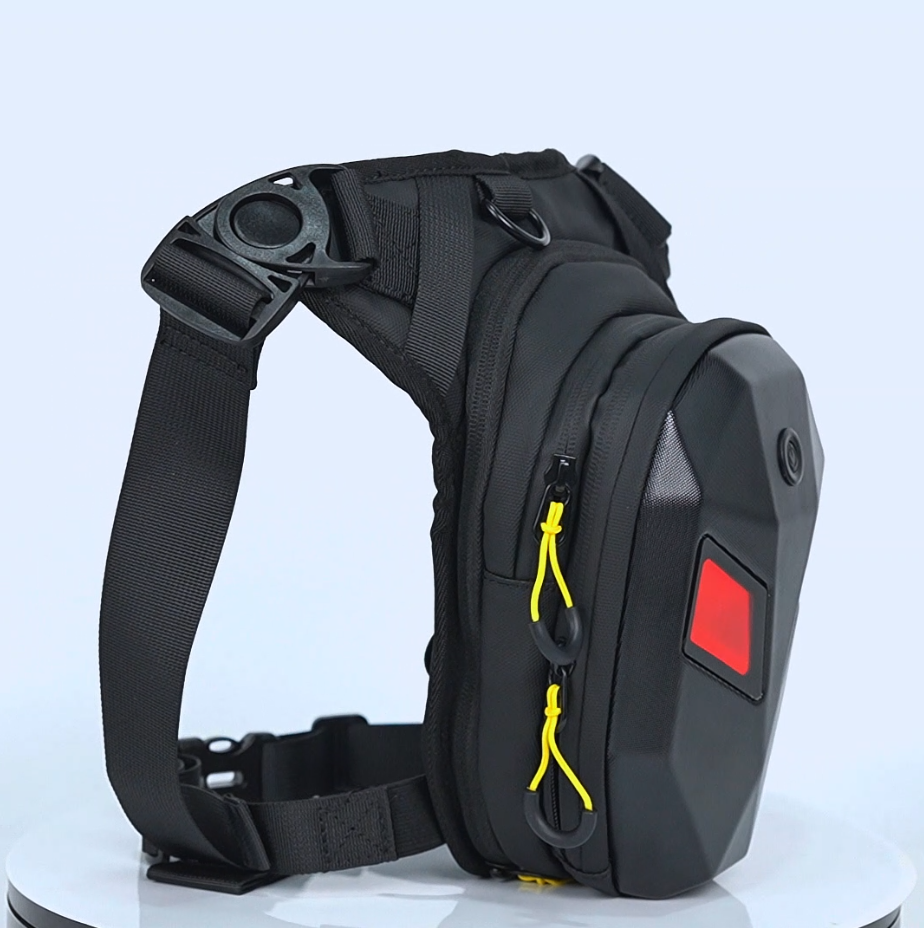 pixlii-led-smart-beintasche-apex-core-motorrad-bike-oberschenkel-tasche-rechte-seite