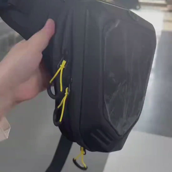 Pixlii-pulse-smart-beintasche-motorrad-led-bag-oberschenkel-staufach-video